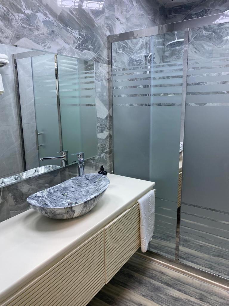 Nohur Hotel Gabala Nohurqislaq Eksteriør billede